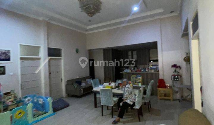 Dijual Rumah Semi Furnish di Kota Cimahi 2