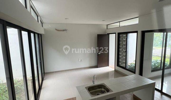 Rumah Murah Cantik Siap Huni di Cluster Flora Summarecon 2