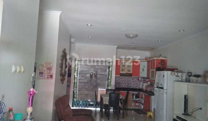 Rumah 2 Lantai Bebas Banjir di Pondokgede Free Kitchen Set 2