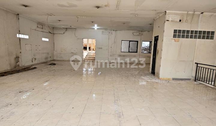 For Rent: 2-Story Shop House for Business on Main Road Kopo