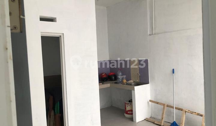 Rumah Modern Lokasi Nyaman di Cluster Green Cisaranten 2