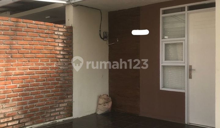 Rumah Nyaman Bonus Kanopi di Green Masturi Residence