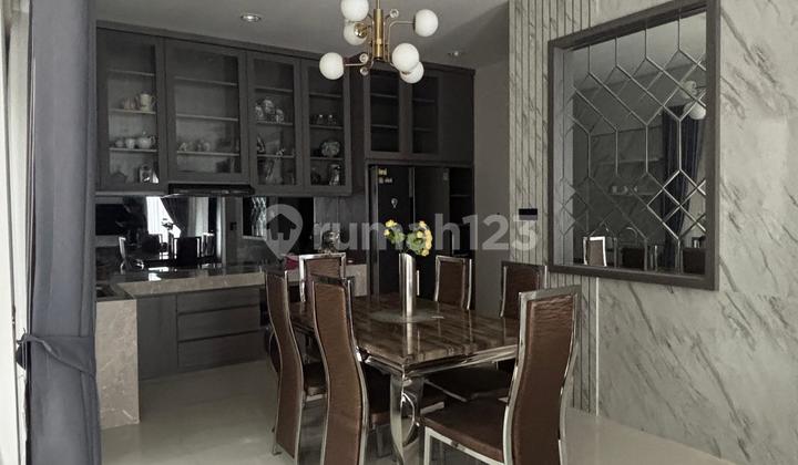 Rumah Sudut 2 Lantai Cluster Genova Summarecon Full Furnished
