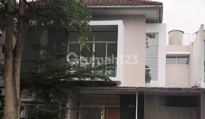 Rumah Besar Taman Luas di Mainroad Tatar Mayang Sunda KBP