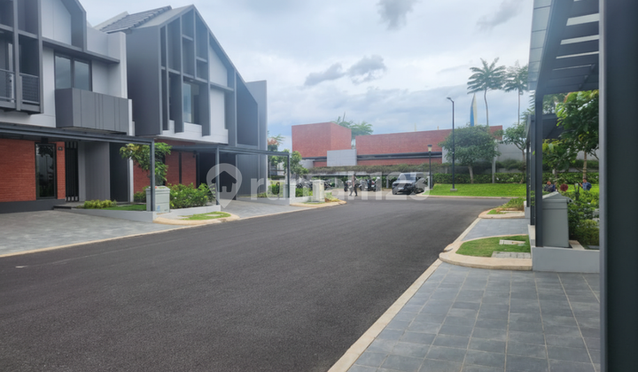 Rumah Summarecon Bandung Genova Raya Tipe 8 Premium 4+1 KT 2