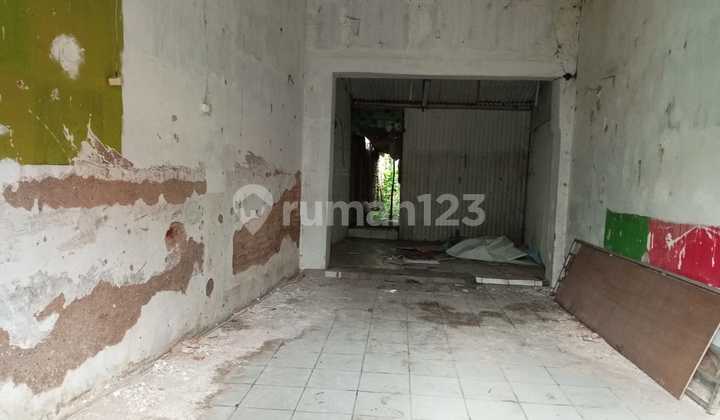 Ruko Cocok untuk Segala Usaha di Mainroad Kota Banjar Patroman Ruko Cocok untuk Segala Usaha di Mainroad Kota Banjar Patroman