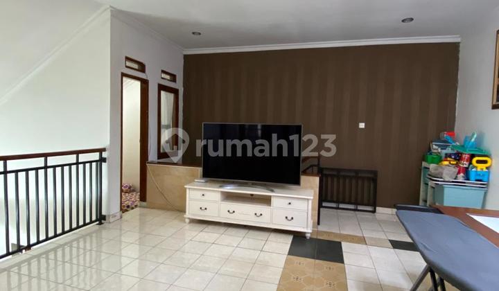 For Sale: Comfortable & Strategic House in Pinus Regency Soekarno Hatta 2