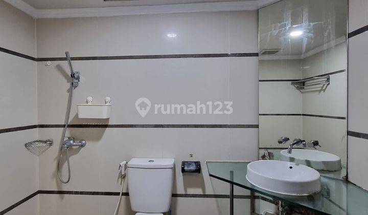 Dijual Apartemen Full Furnish Siap Huni di Taman Anggrek Jakarta