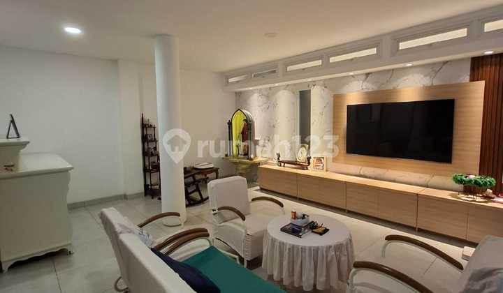 Rumah Cantik Furnish di Komplek Sumber Sari Bandung 2