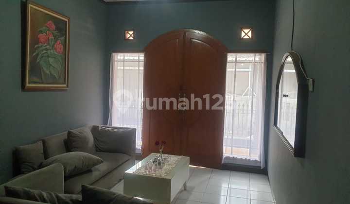 Rumah 2 Lantai 5Kt, SHM di Jl Beunteur Lengkong Lokasi Strategis