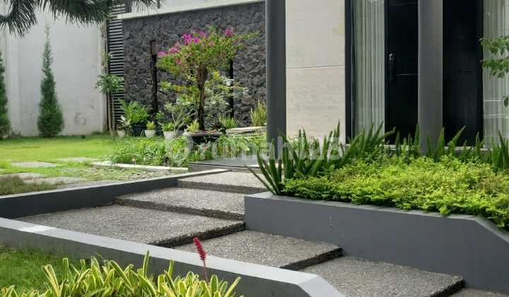 Turun Harga!! Rumah Dijual di Kbp Furnished Pakai Desain Interior