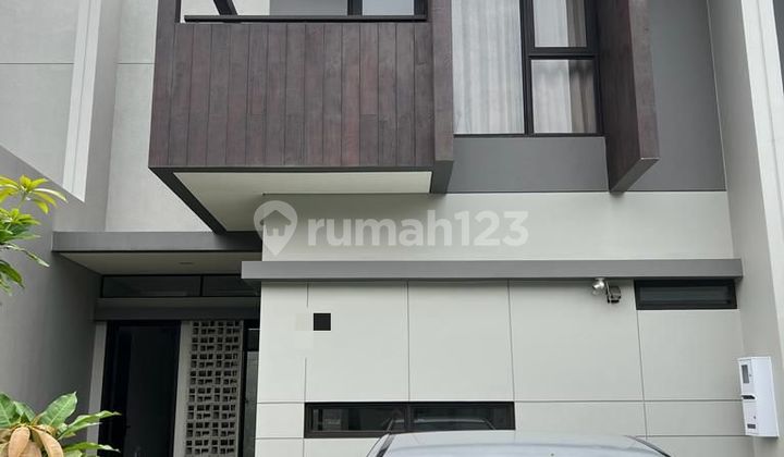 Rumah SHM 4 Kamar Tidur di Cluster Flora Summarecon Bandung