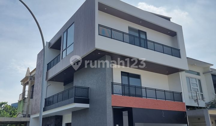 Alam Sutera Rumah Baru Bangunanan 3 Lantai Bangunan Mandiri Bagus Mewah 1