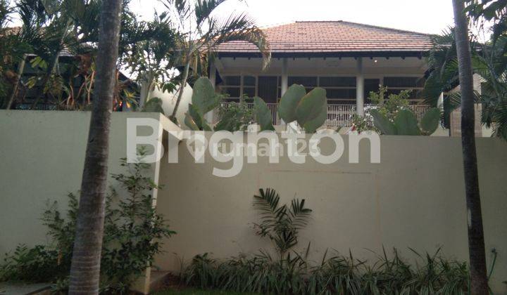 RUMAH VILLA ISEN INTERNATIONAL LIVING 1