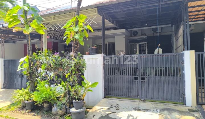 Affordable Ready-to-Live House in Front of the Park, Ifolia Cluster, Harapan Indah 2