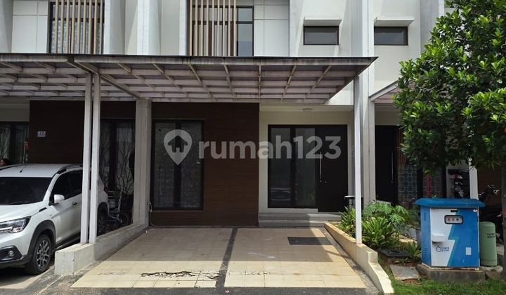 Affordable Rent 2-Story Ready-to-Use House in Shinano JGC Cakung Cluster Affordable Rent 2-Story Ready-to-Use House in Shinano JGC Cakung Cluster