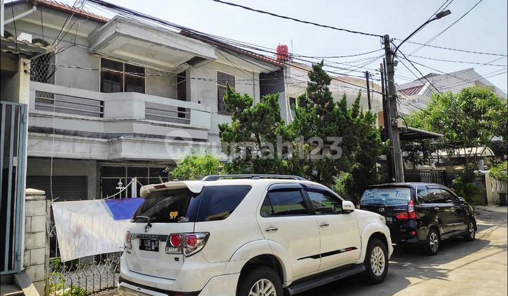 Rumah Tua Hitung Tanah dibawah NJOP Janur Elok Kelapa Gading