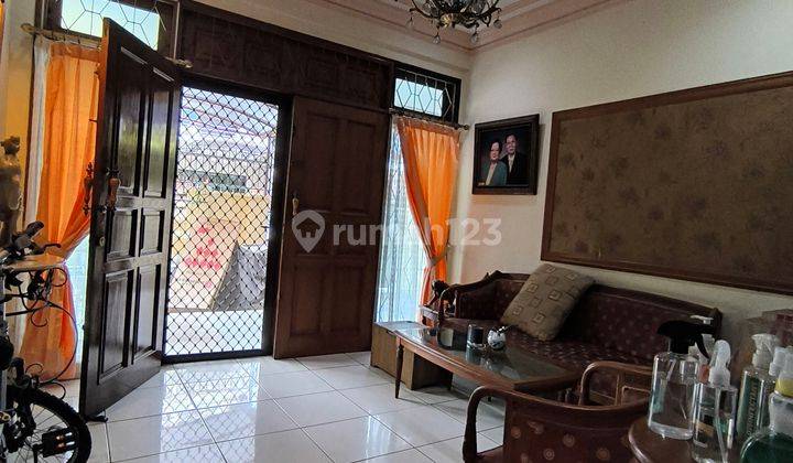 Rumah Murah 2 Lantai Lokasi Strategis Banget Jalan Kartini Jakpus