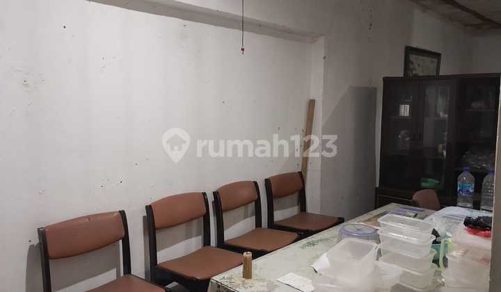 Rumah Tua Murah Hitung Tanah Lokasi Super Strategis Jakarta Pusat