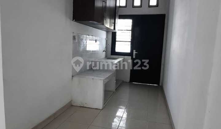 1.5-Story House Ready to Use, Strategic Location at Metland Cakung 2