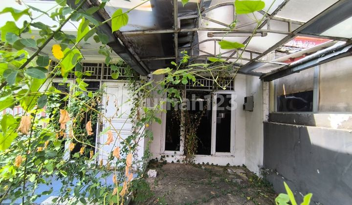Need Total Renovation SHM Unfurnished House