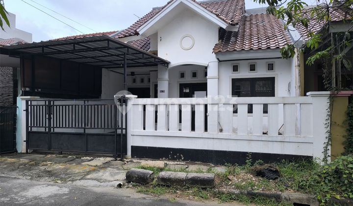 Rumah 1.5 Lantai Siap Pakai Lokasi Strategis Metland Cakung 