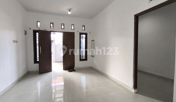 Rumah Sewa Murah bisa untuk Usaha Harapan Indah 1 Bekasi 2