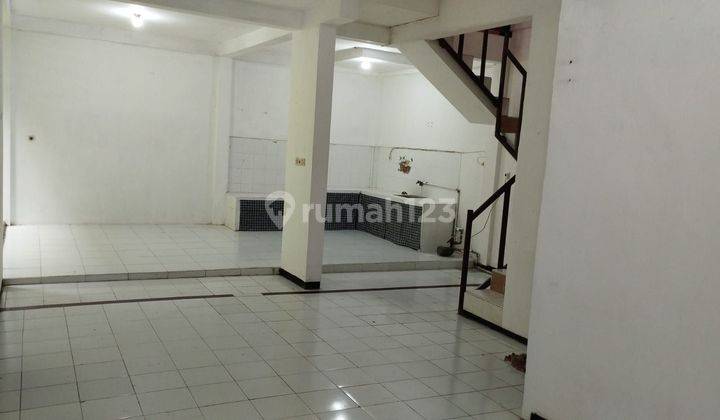 Rumah 2 lantai Klampis Semolo Barat 2