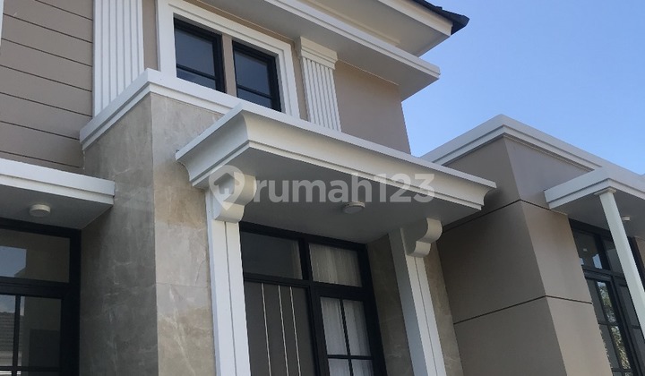 Rumah Elegan Bernuansa Villa Di Jantung Wisata Batu, Udara Sejuk Dan Lingkungan Tenang