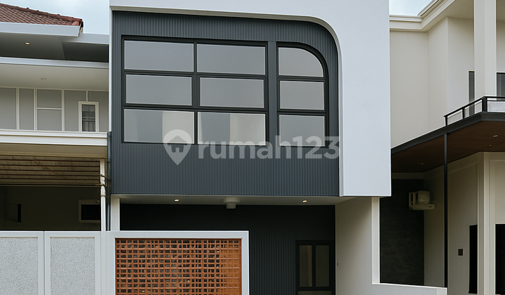 Rumah Modern 2,5 Lantai Full Rooftop View Gunung 360Deg di Kota Malang - SHM IMB Lengkap