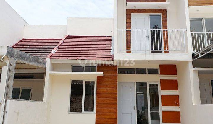 Dijual Rumah 2 Lantai SHM dekat pusat kota alun alun malang