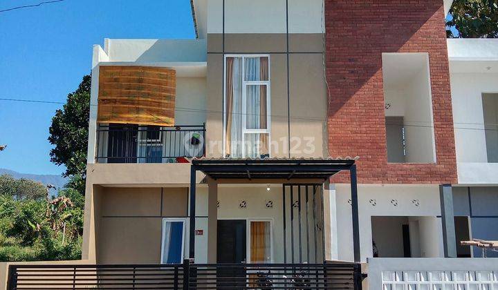 Rumah kost murah modern 2 lantai dekat universitas brawijaya malang  1