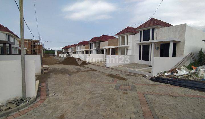 Dijual rumah mewah lokasi nol Jalan jalur lingkar Barat kepanjen malang  2