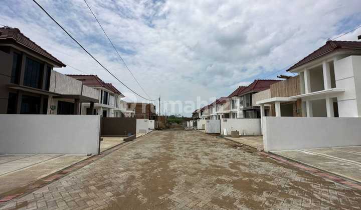 Affordable Luxury Homes on West Ring Road Kepanjen 2