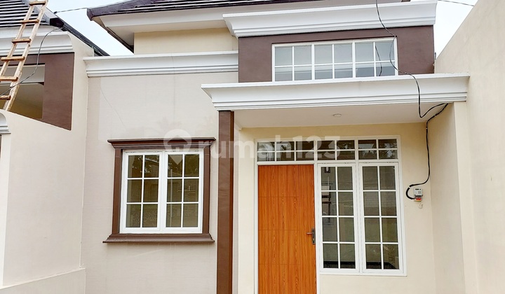 Rumah Premium Kota Malang - Jalan Lebar, View Gunung & City Light