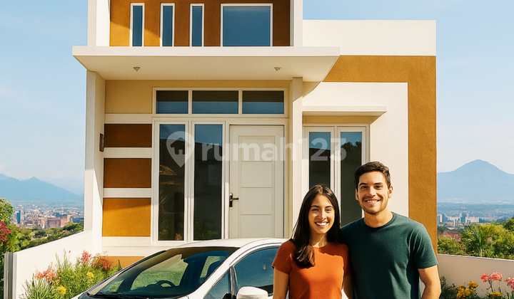 Elegant Residence with Modern Facade & Mountain View. Near Gadang Main Market, Favorite Schools, & Main Road Access to Malang.