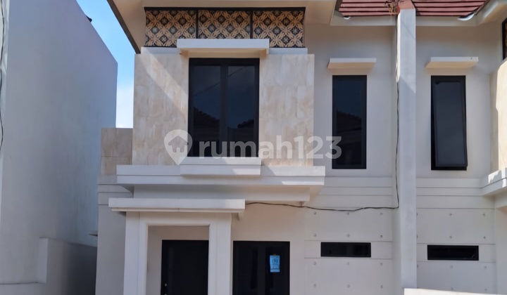 Rumah Modern Minimalis Lokasi Strategis Nol Jalan Raya Lingkar Barat Kepanjen Rumah Modern Minimalis Lokasi Strategis Nol Jalan Raya Lingkar Barat Kepanjen