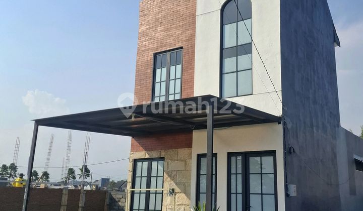 2-Story Neo Classic Modern Residence in Malang City – All-Inclusive Tax-Free + Canopy, Special Price 2