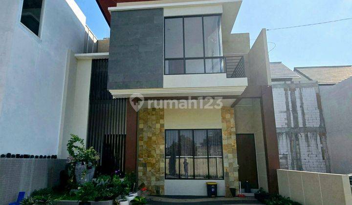 Rumah Shm Tipe Minimalis Modern 2 Lantai Dekat Universitas Merdeka Malang