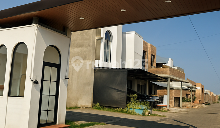 2-Story Luxury House in Malang City – Private One Gate Cluster, Location Near the City Center 2