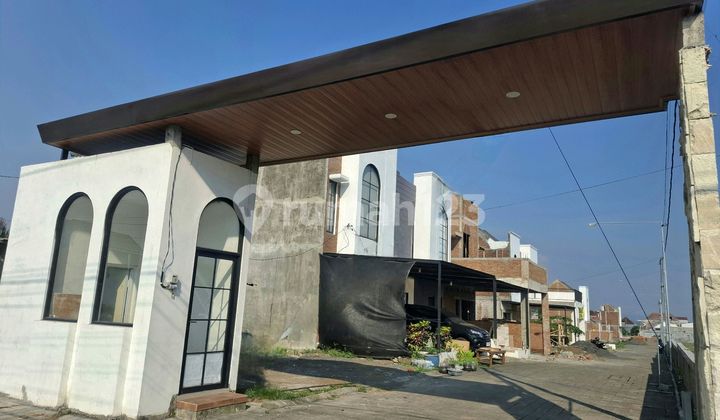 Investasi Rumah 2 Lantai Modern Di Kota Malang – Unit Terbatas