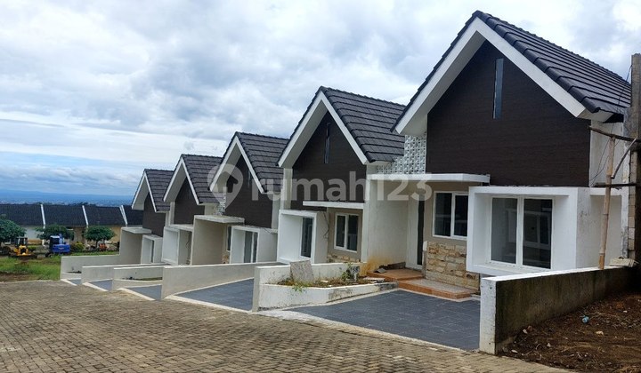 Affordable House Nuansa Villa Karangploso Malang 2