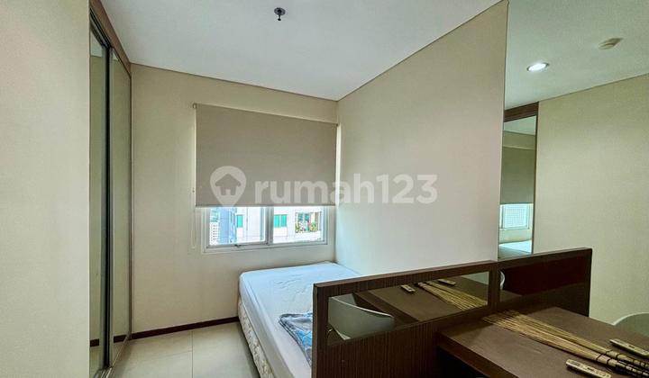 Disewakan Apartemen Thamrin Residences Full Furnished.Bersih dan Nyaman. 2