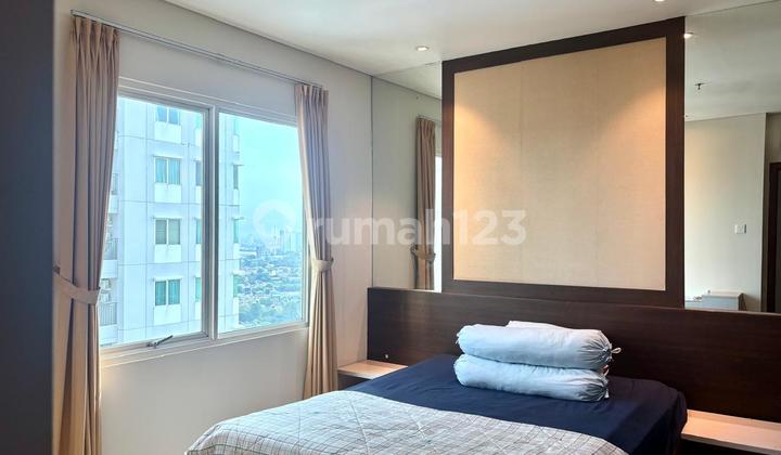 DISEWAKAN APARTEMEN THAMRIN RESIDENCES 3 BR FULL FURNISHED.BERSIH DAN NYAMAN.
