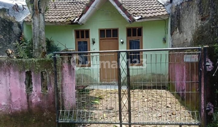Cheap House Need Little Money Renovation SHM In Villa Mutiara Bogor