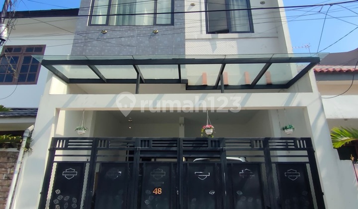 Rumah Tengah Kota Rapih Siap Huni Full Furnish Di Cempaka Putih Jakarta Timur 1