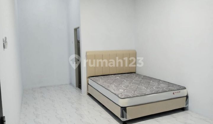 Rumah Induk dan Lima Pintu Kos-Kos An di Condet Jakarta Timur