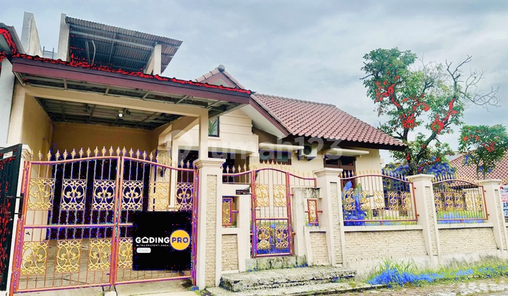 Rumah Luas 300 Meter Siap Huni Di Raffles Hills Cibubur Jakarta Timur Rumah Luas 300 Meter Siap Huni Di Raffles Hills Cibubur Jakarta Timur