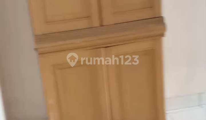 Rumah Luas 300 Meter Siap Huni Di Raffles Hills Cibubur Jakarta Timur 2