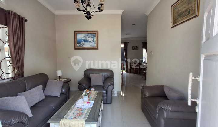 Rumah Dua Lantai Siap Huni Di Citra Grand Cibubur Jakarta Timur 2